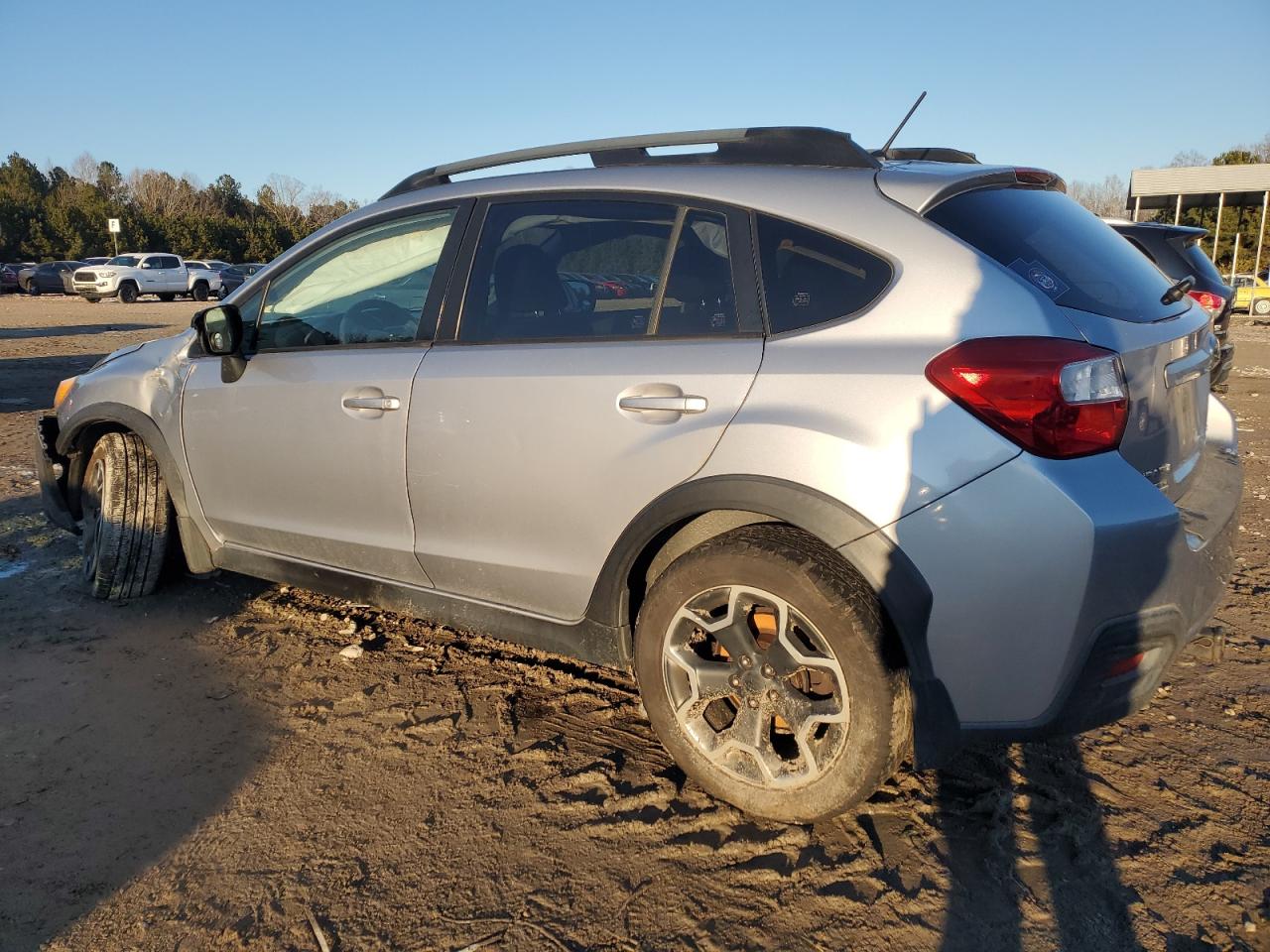 2014 Subaru XV - Image 2