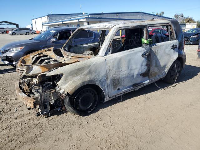 2014 Toyota Scion Xb 