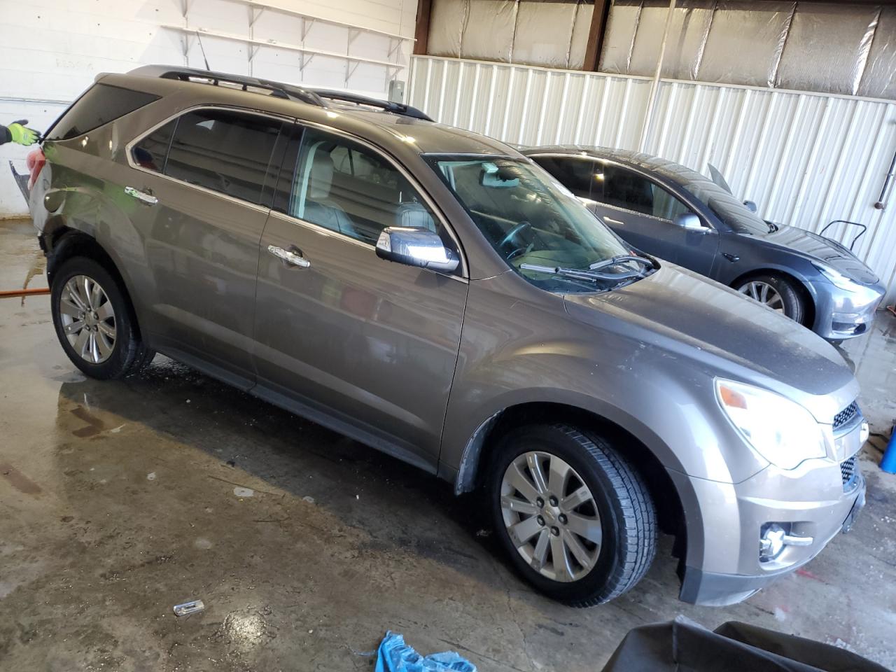 2011 Chevrolet Equinox - Image 4