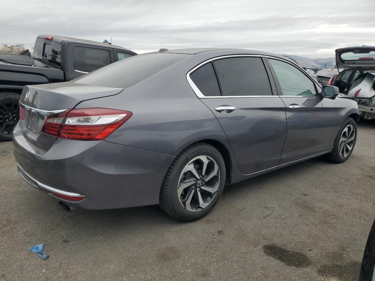 2016 Honda Accord - Image 3