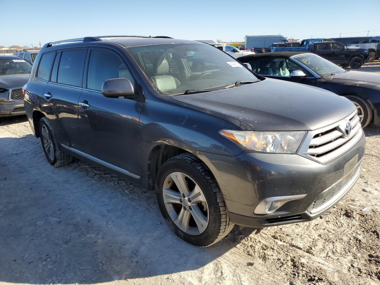 2013 Toyota Highlander - Image 4