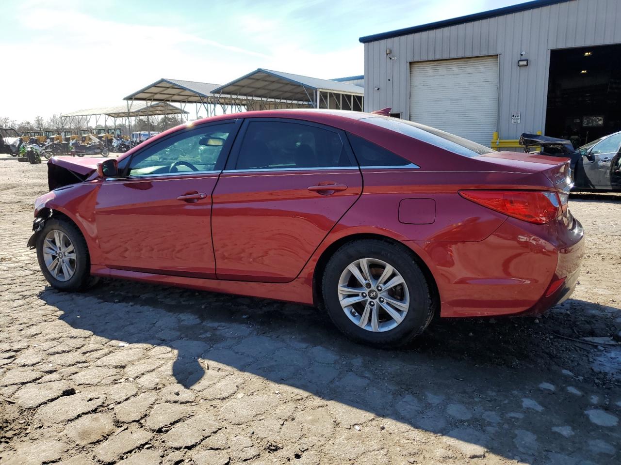 2014 Hyundai Sonata - Image 2