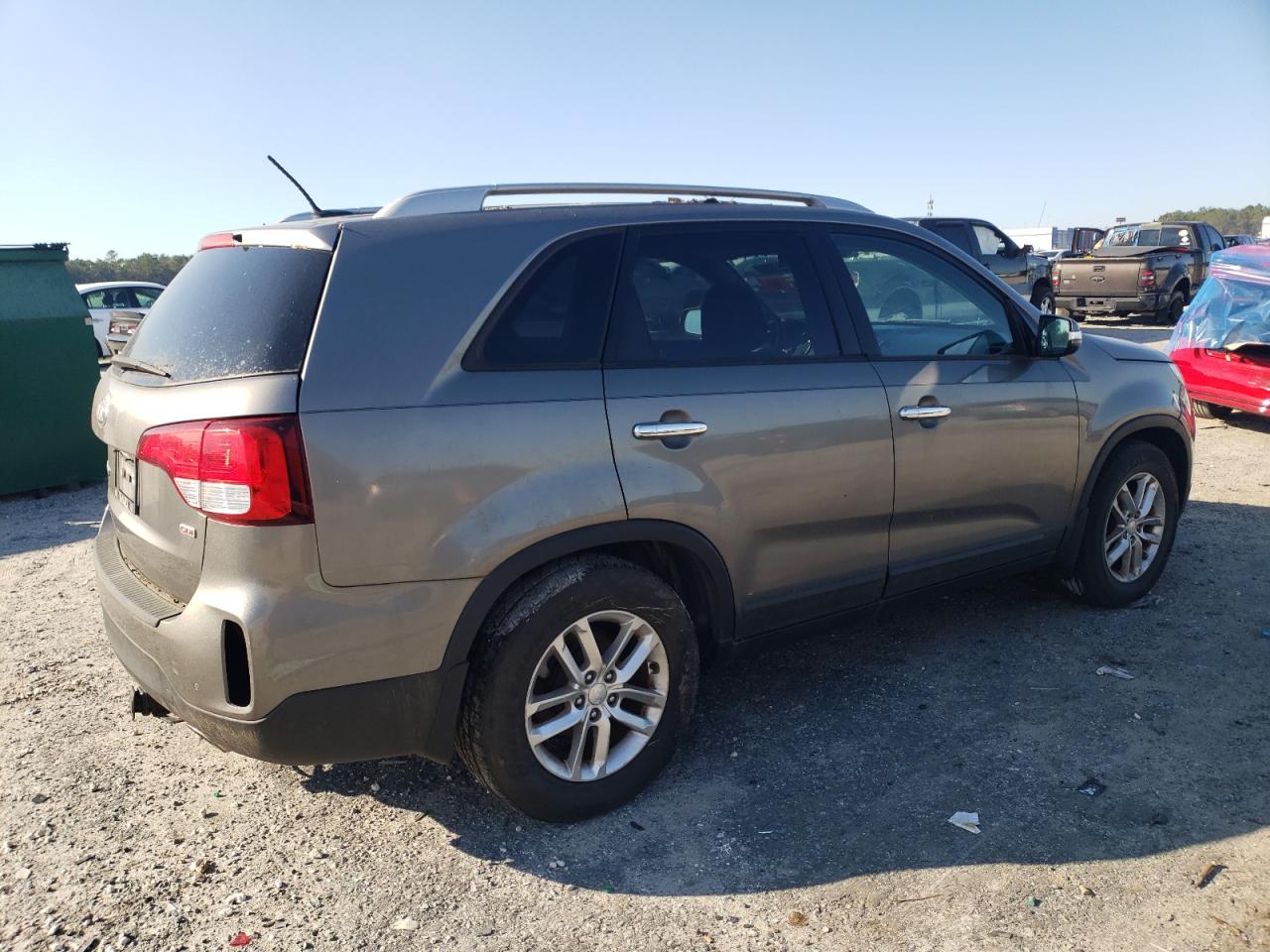 VIN 5XYKT4A63EG436594 2014 KIA SORENTO no.3