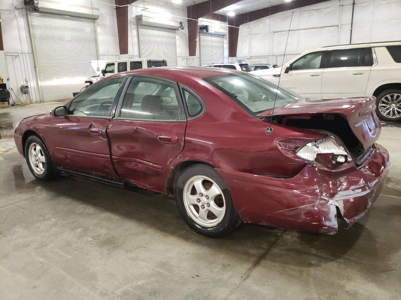 2006 Ford Taurus - Image 2