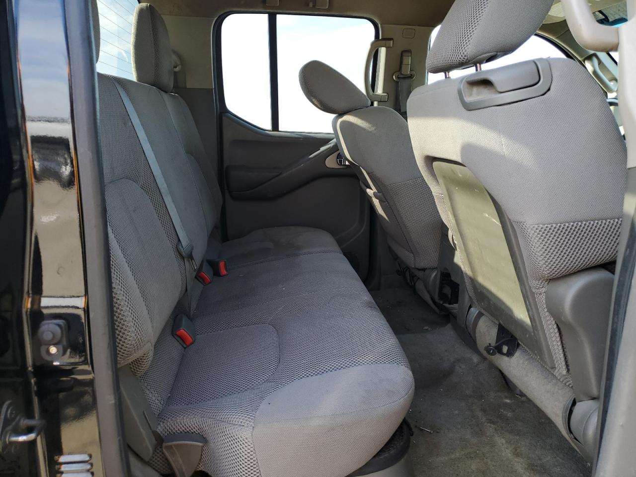 2012 Nissan Navara (Frontier) - Image 10