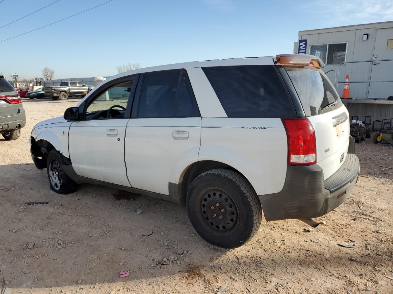 2005 Saturn VUE - Image 2