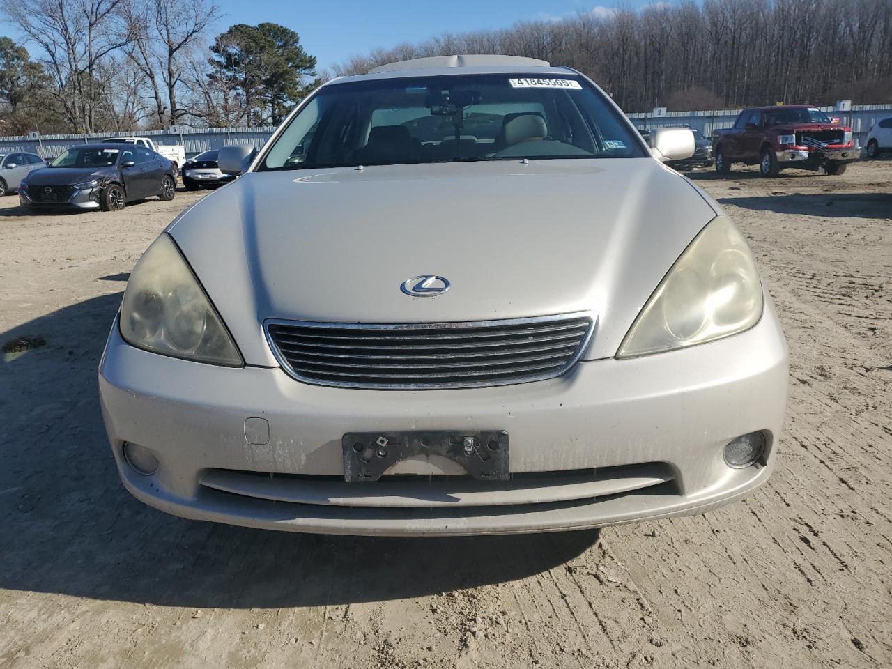 2005 Lexus ES - Image 5
