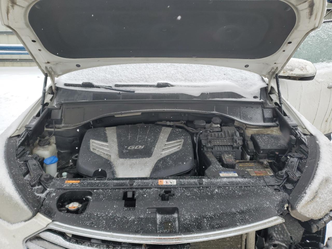 2014 Hyundai Santa Fe - Image 12