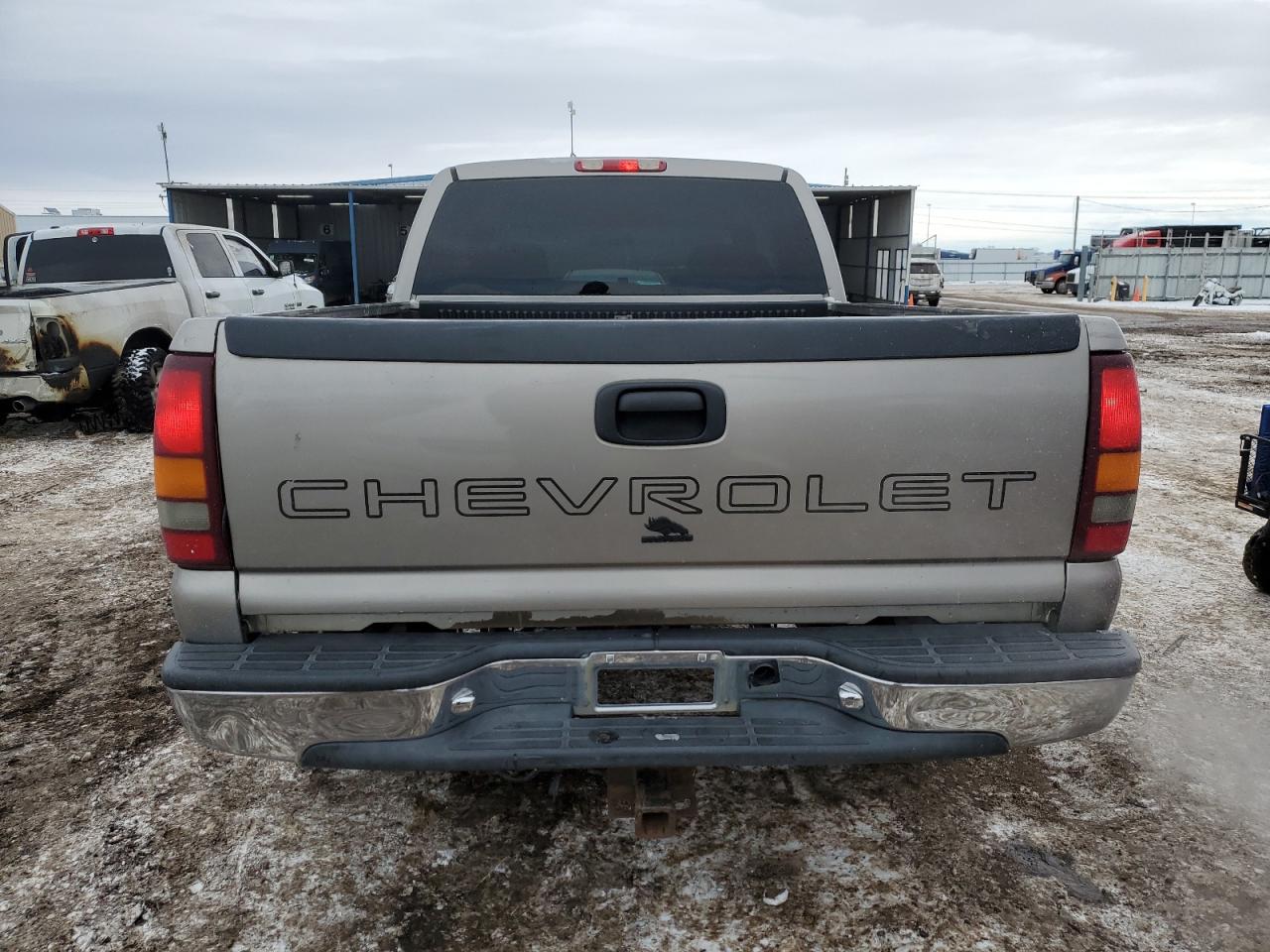 2001 Chevrolet Silverado - Image 6
