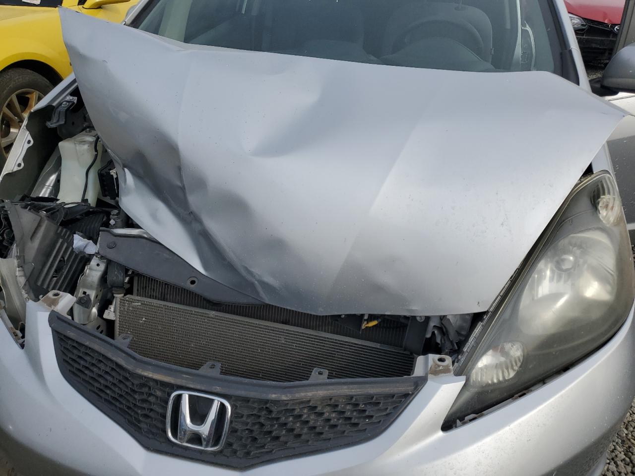 2013 Honda Fit - Image 12