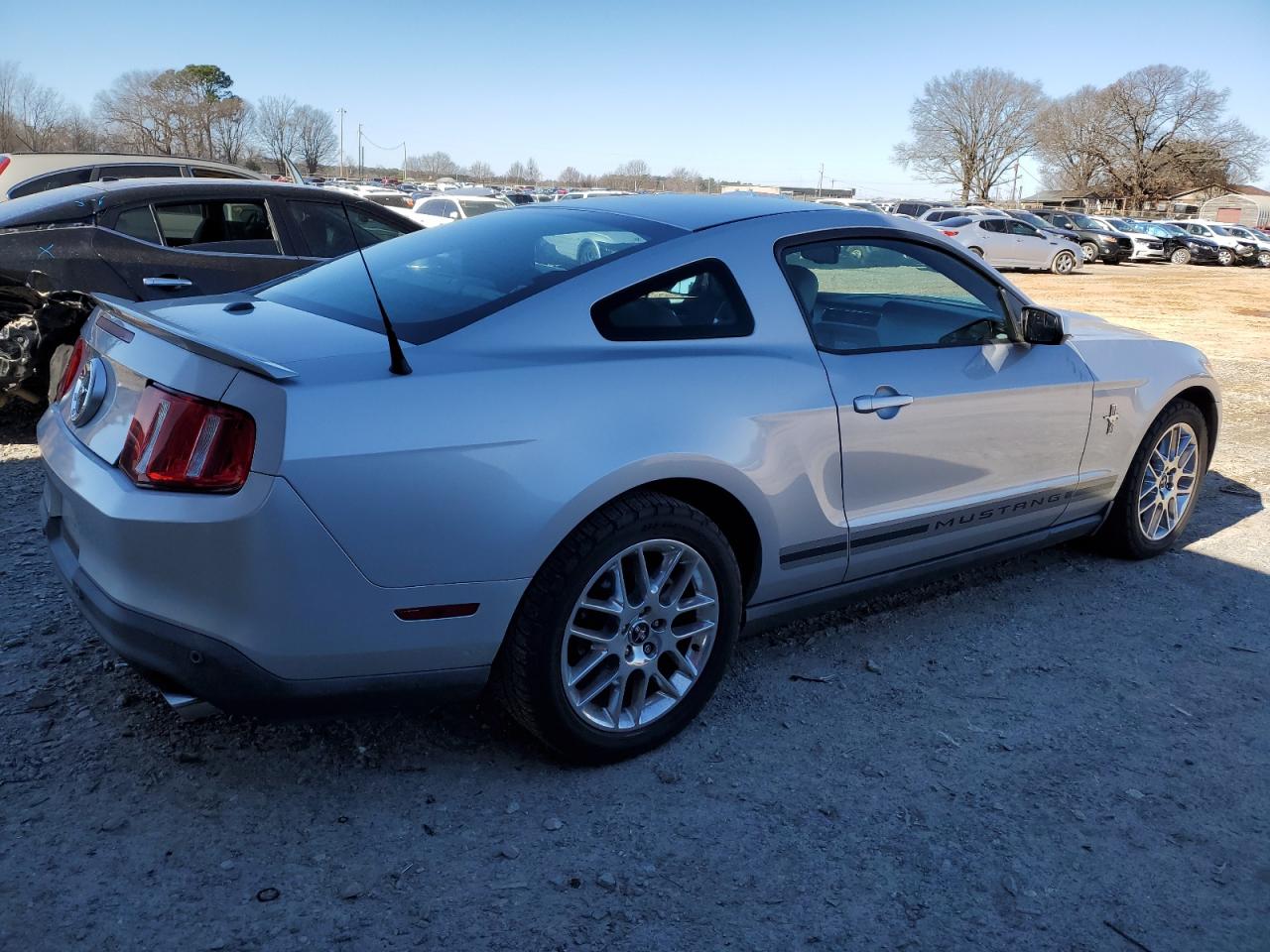 2012 Ford Mustang - Image 3