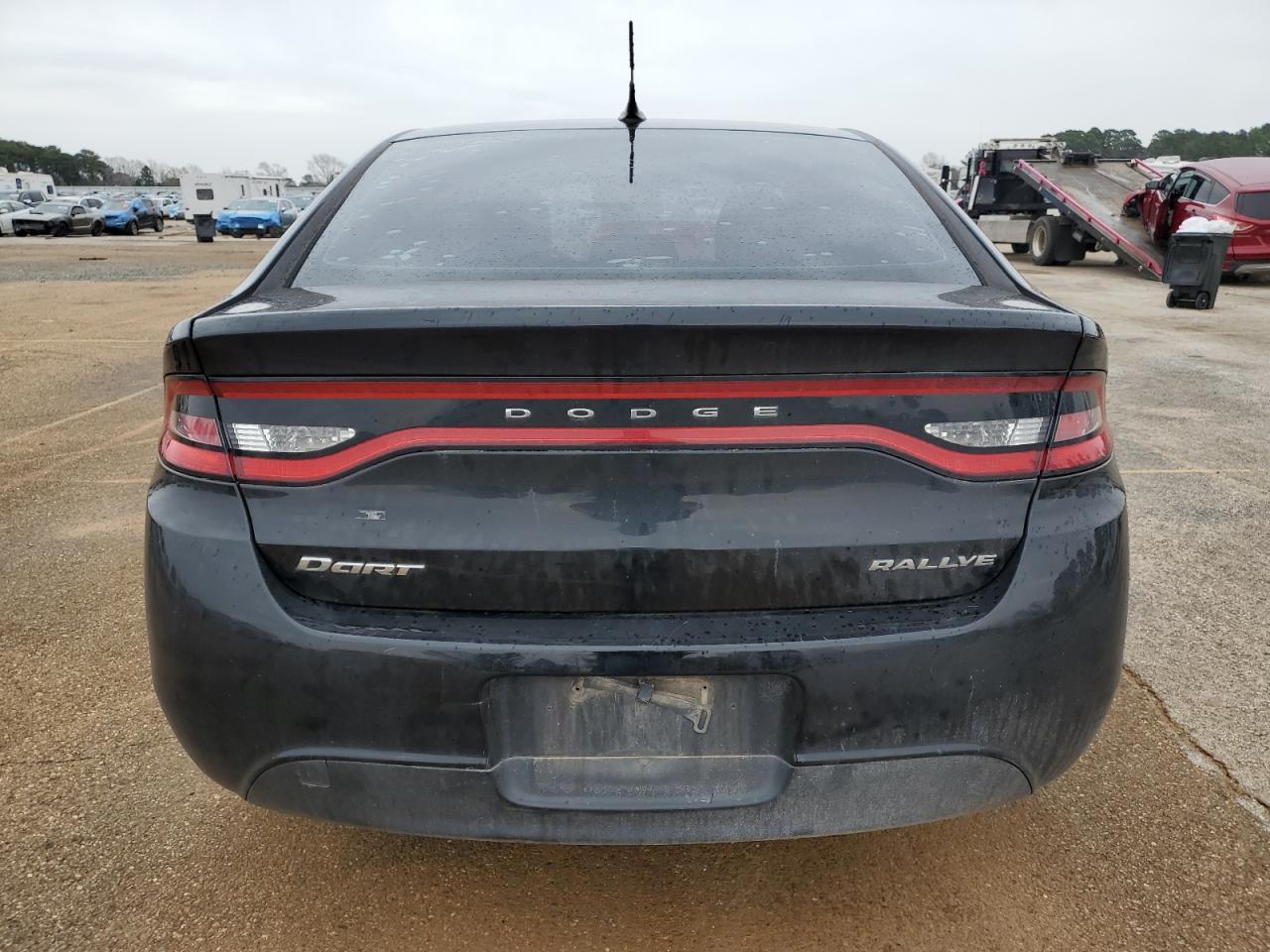 2016 Dodge Dart - Image 6