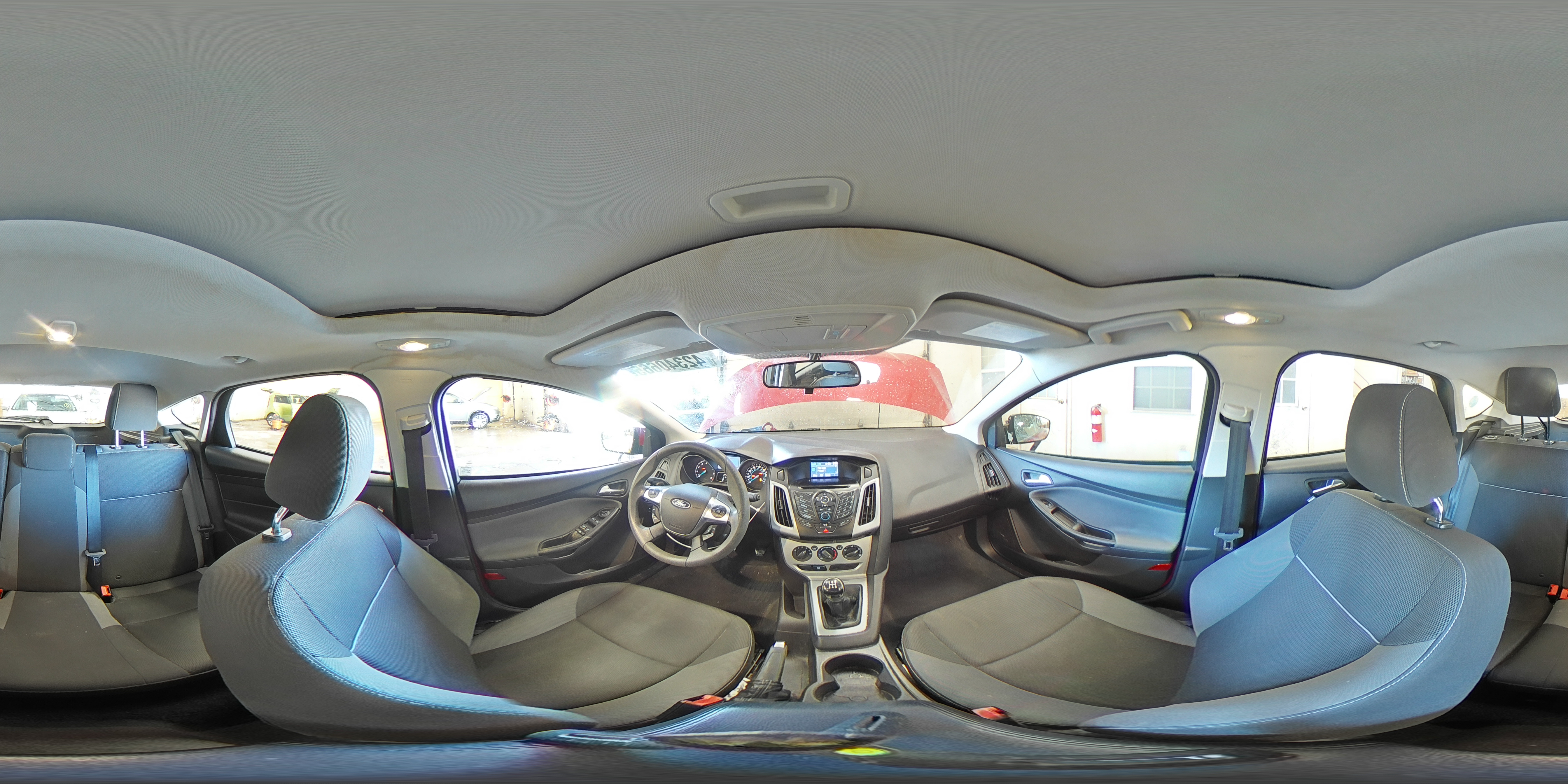 2012 Ford Focus - Image 15
