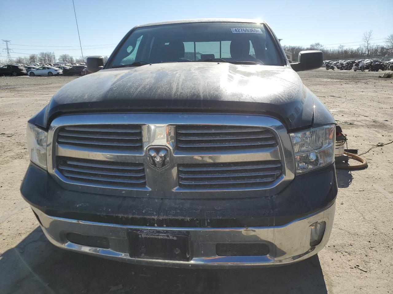 2016 RAM 1500 - Image 5