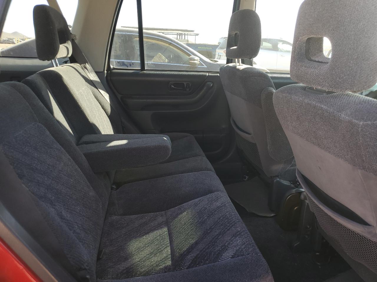 2000 Honda CR-V - Image 11