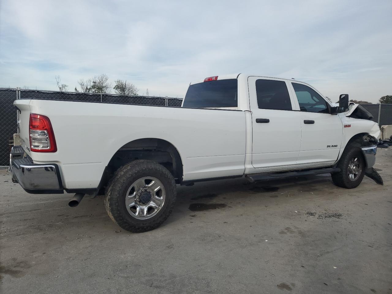 2020 RAM 2500 - Image 3