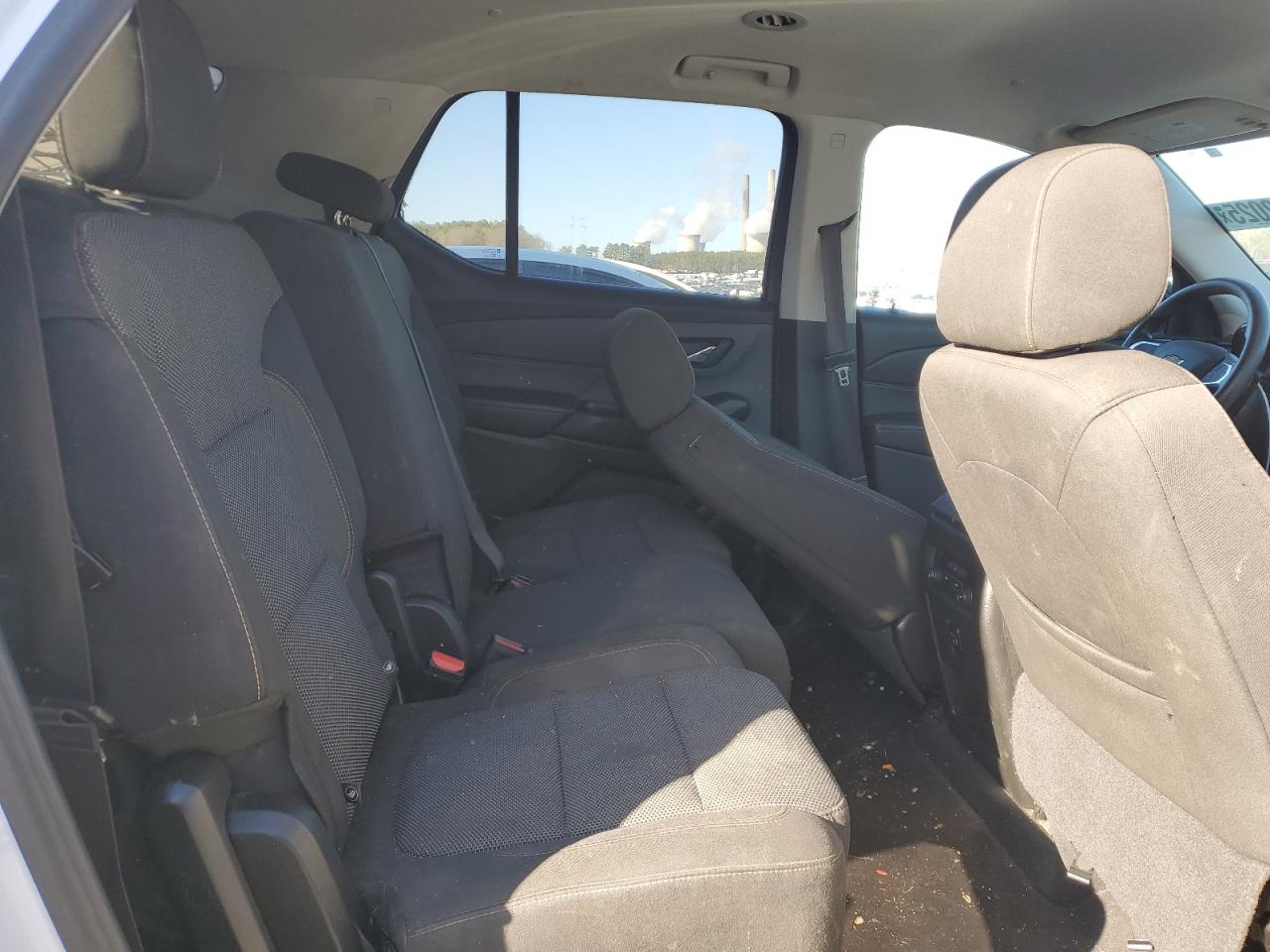 2018 Chevrolet Traverse - Image 11