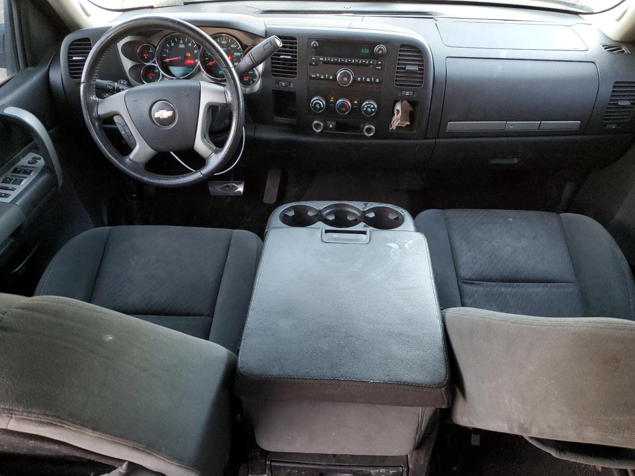 2009 Chevrolet Silverado - Image 8