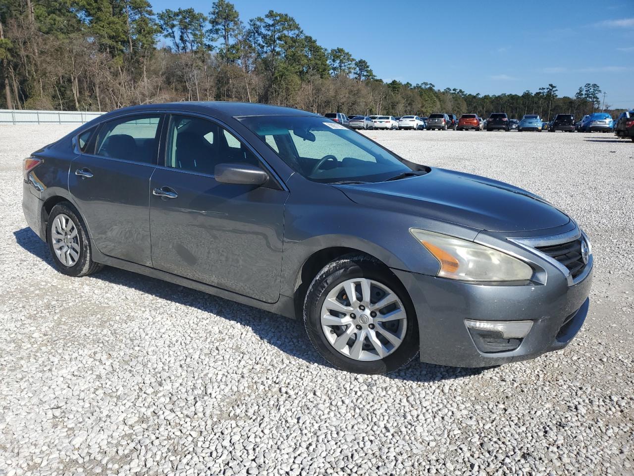 2015 Nissan Altima - Image 4
