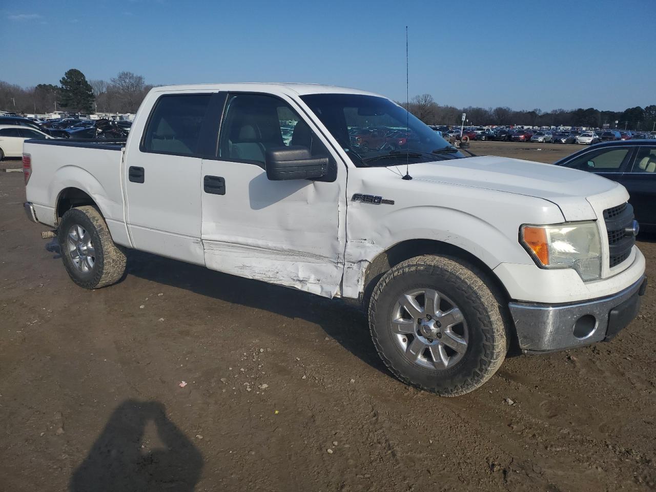 2014 Ford F-150 - Image 4