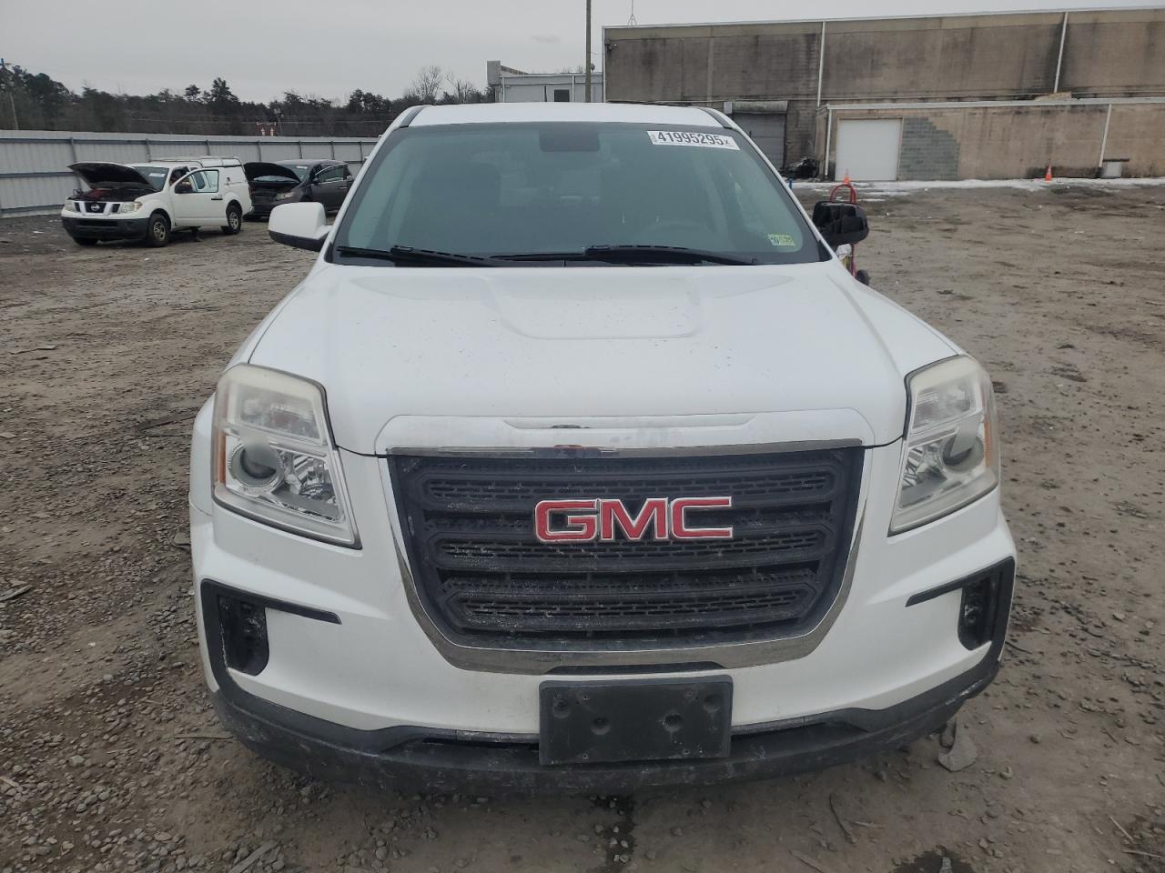 2017 GMC Terrain - Image 5