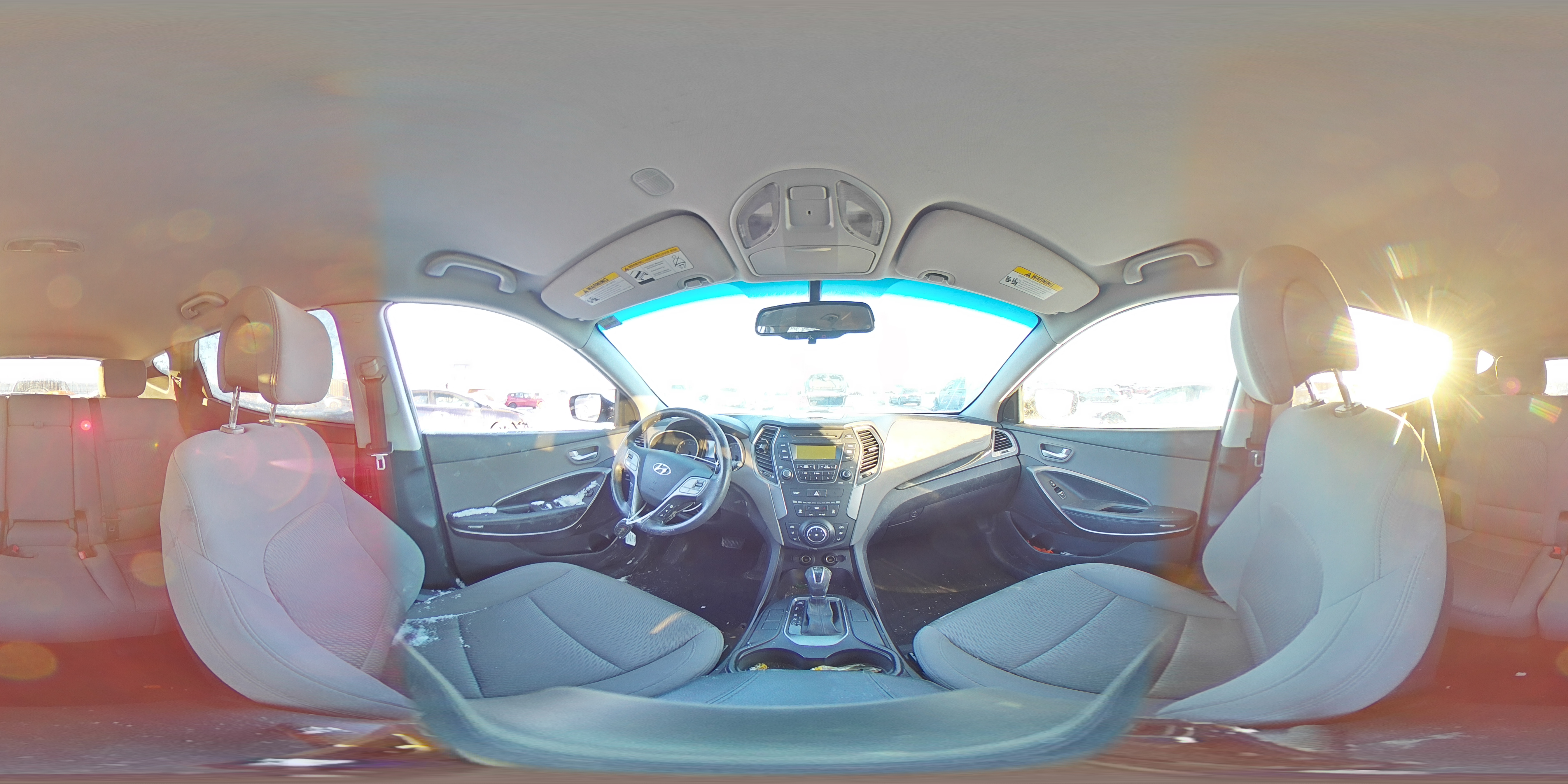 2013 Hyundai Santa Fe - Image 13