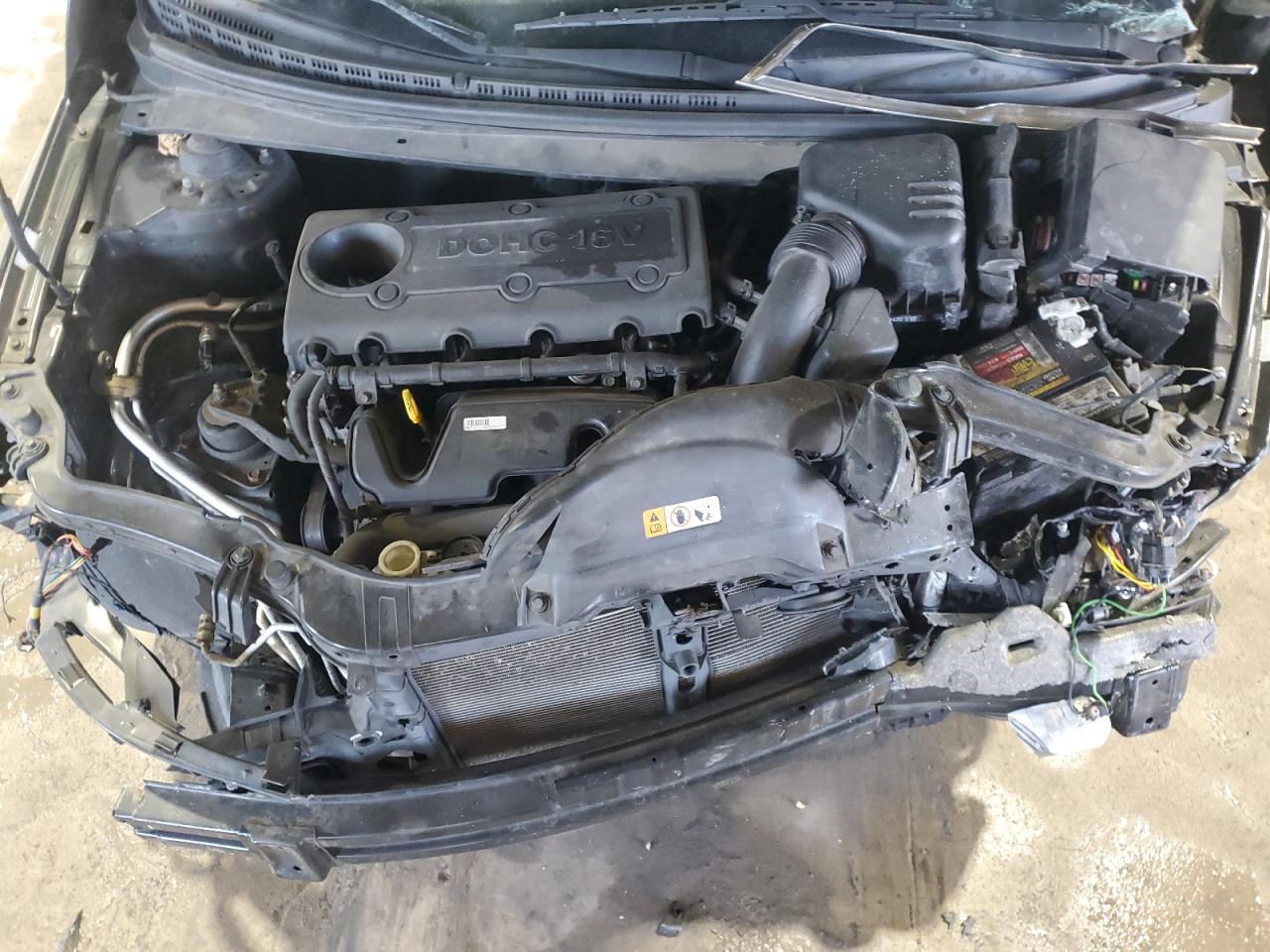 2013 Kia Forte - Image 11