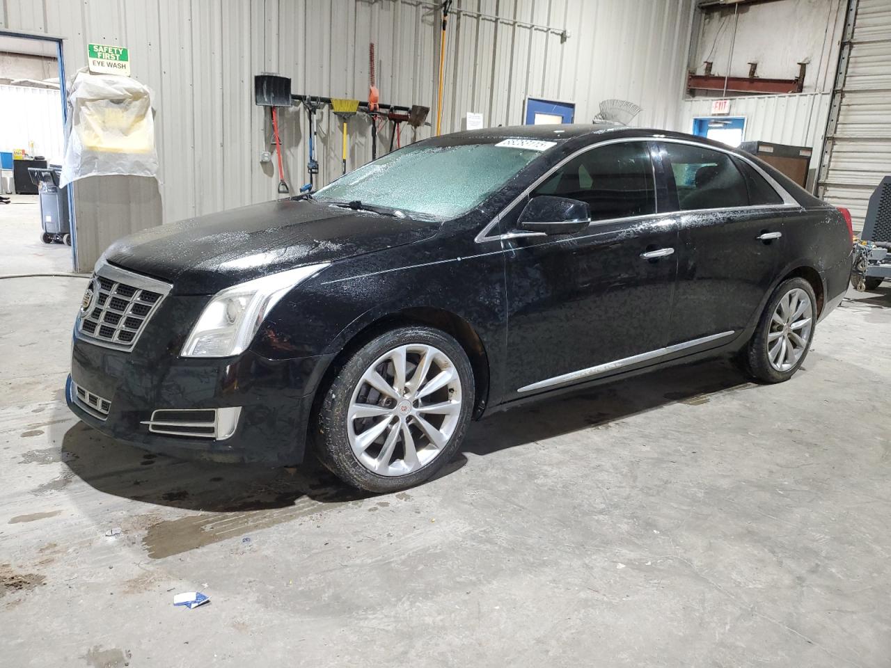 2013 Cadillac XTS - Image 1