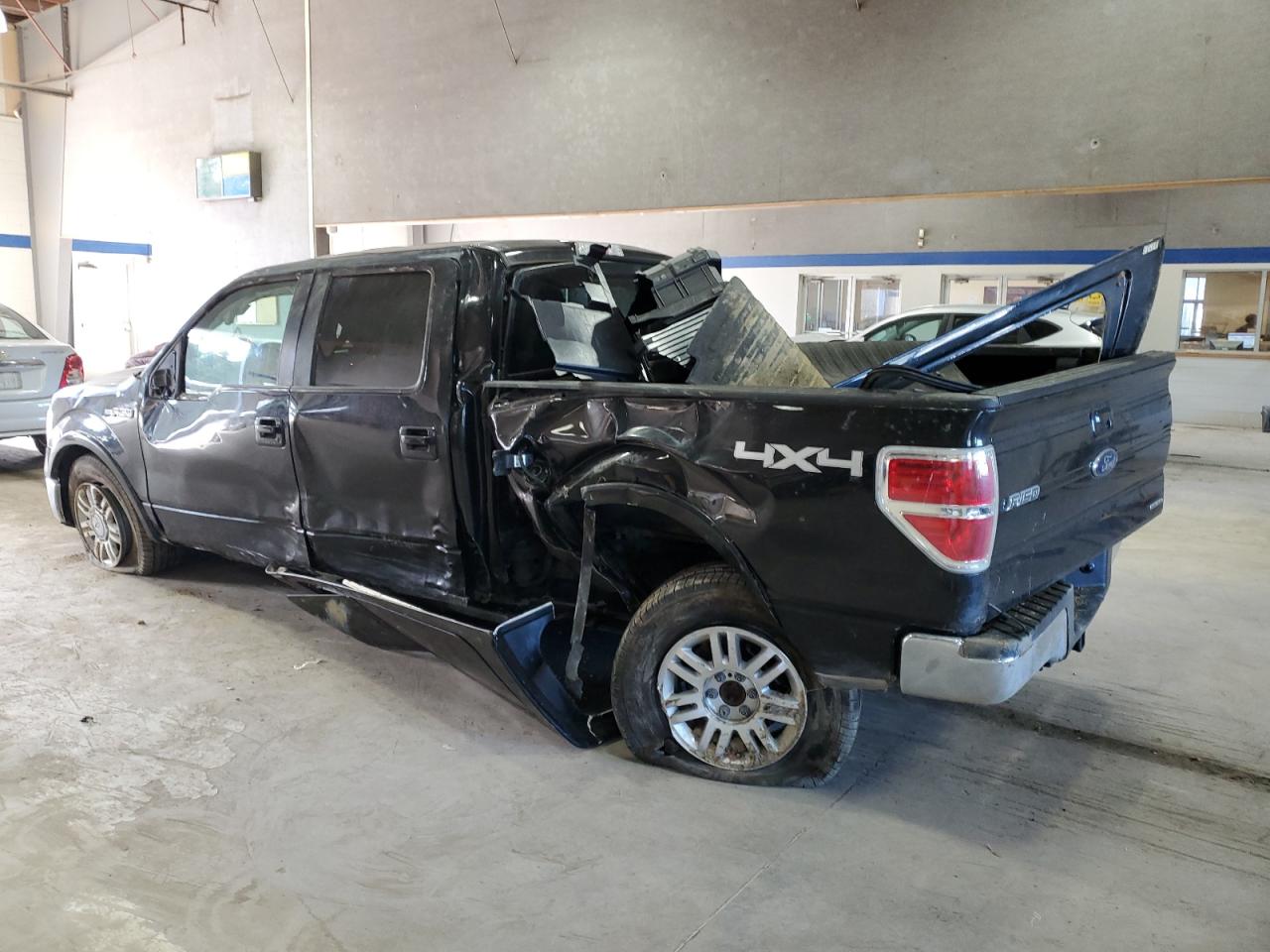 2013 Ford F-150 - Image 2