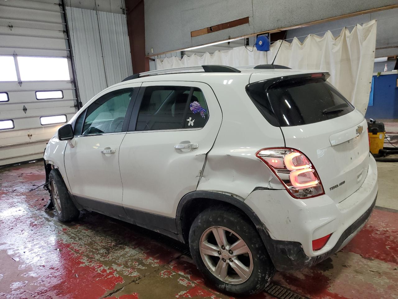 2018 Chevrolet Trax - Image 2