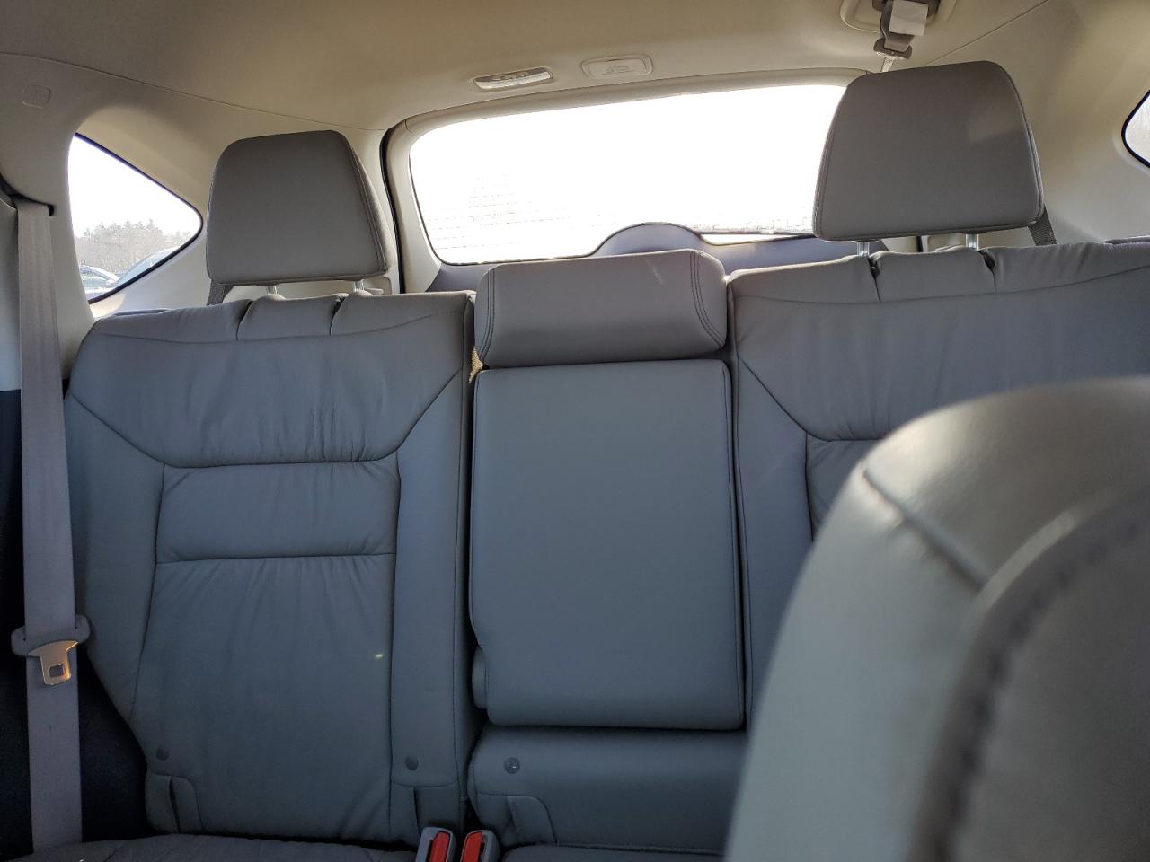 2014 Honda CR-V - Image 10
