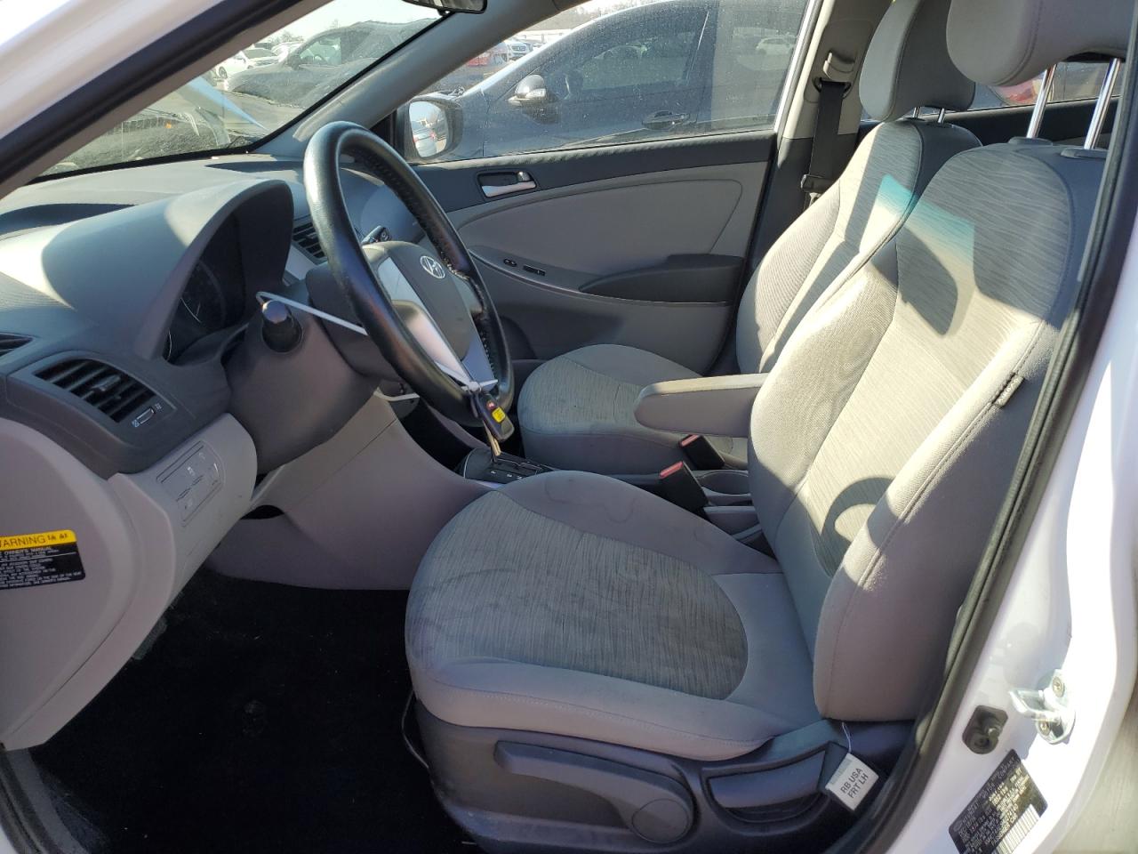 2017 Hyundai Accent - Image 7