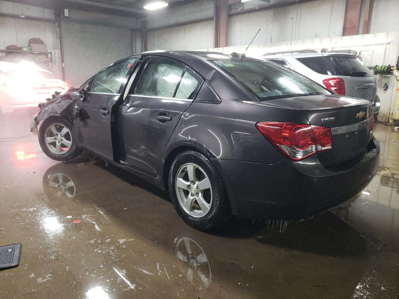 2015 Chevrolet Cruze - Image 2