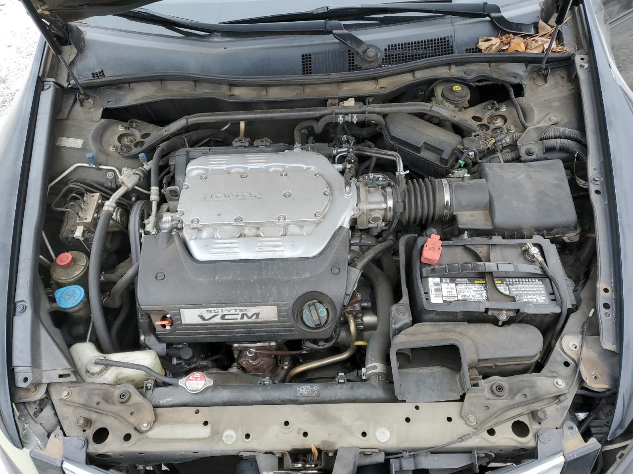 2010 Honda Accord - Image 11