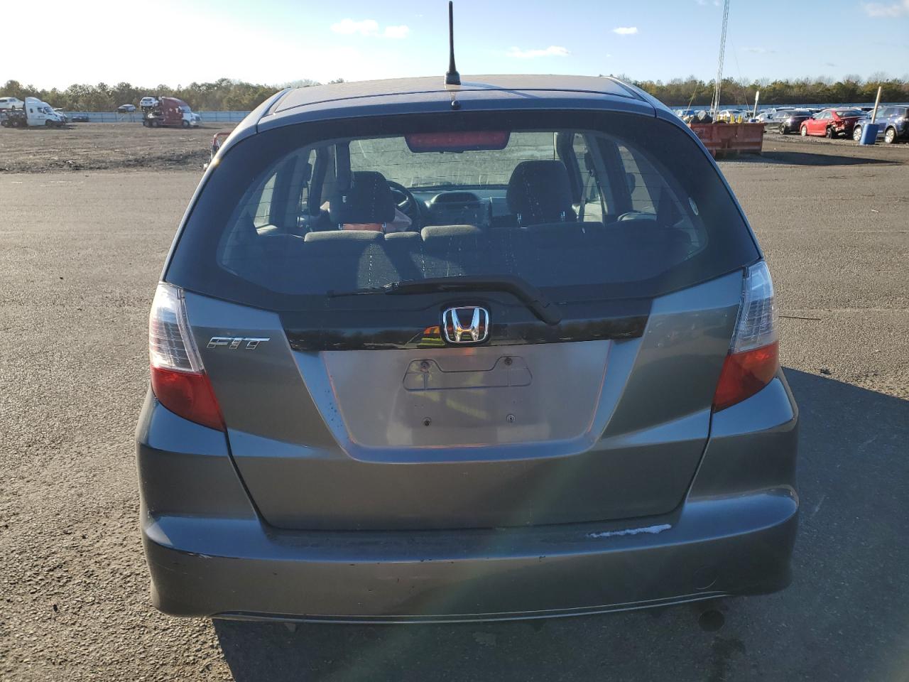 VIN JHMGE8H36DC081151 2013 HONDA FIT no.6