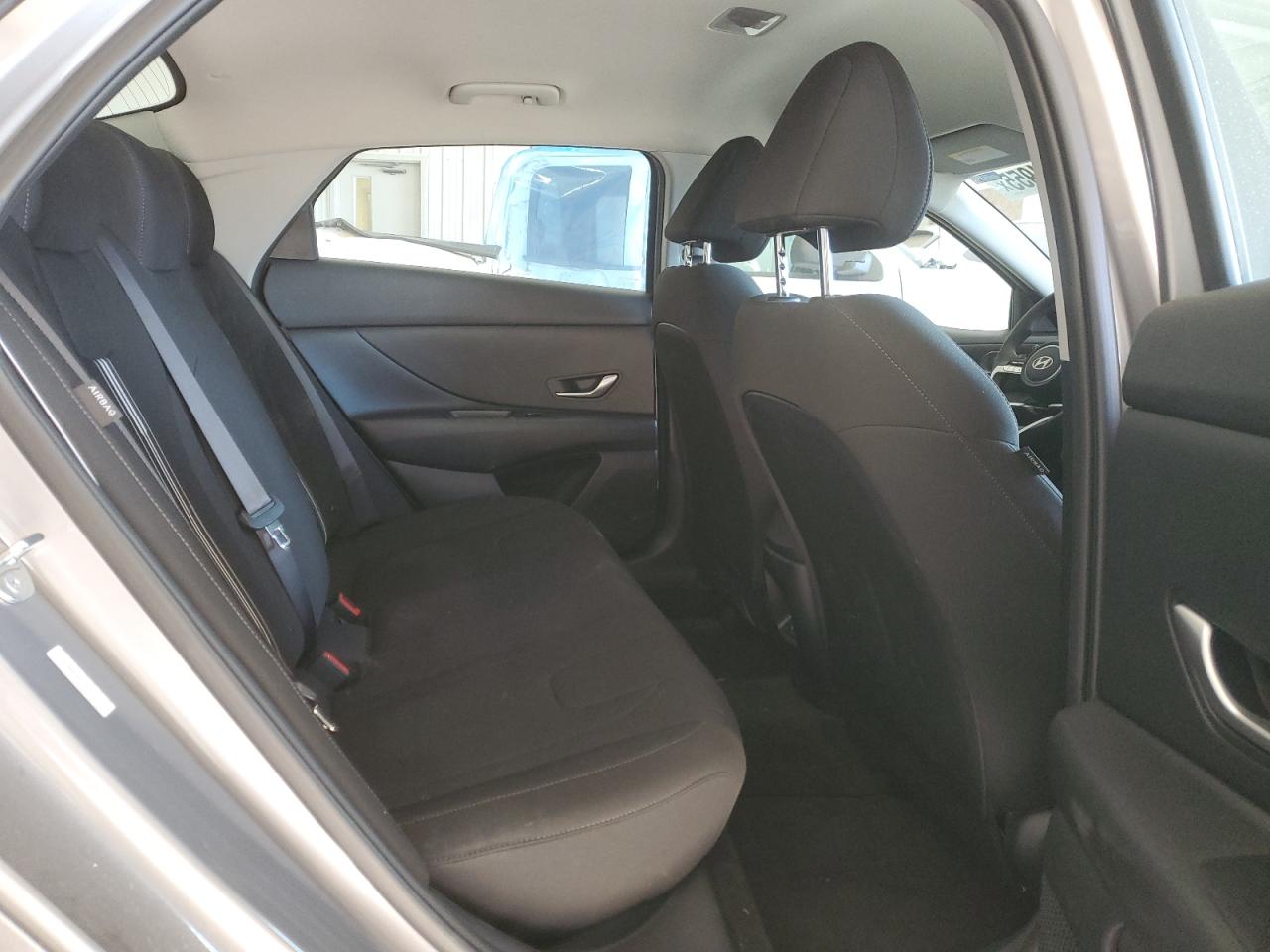 2024 Hyundai Elantra - Image 10