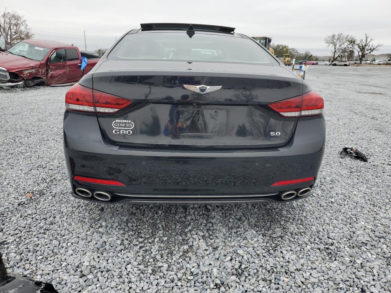 2018 Genesis G80 - Image 6