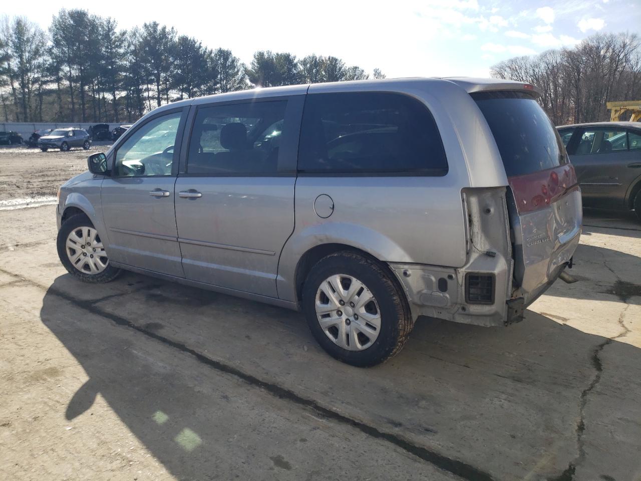 2013 Dodge Caravan - Image 2