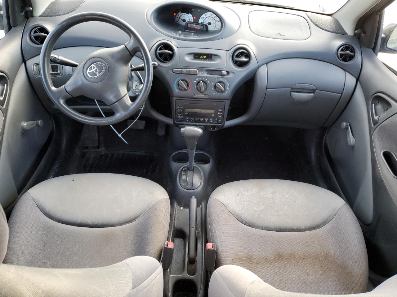 2005 Toyota Echo - Image 8