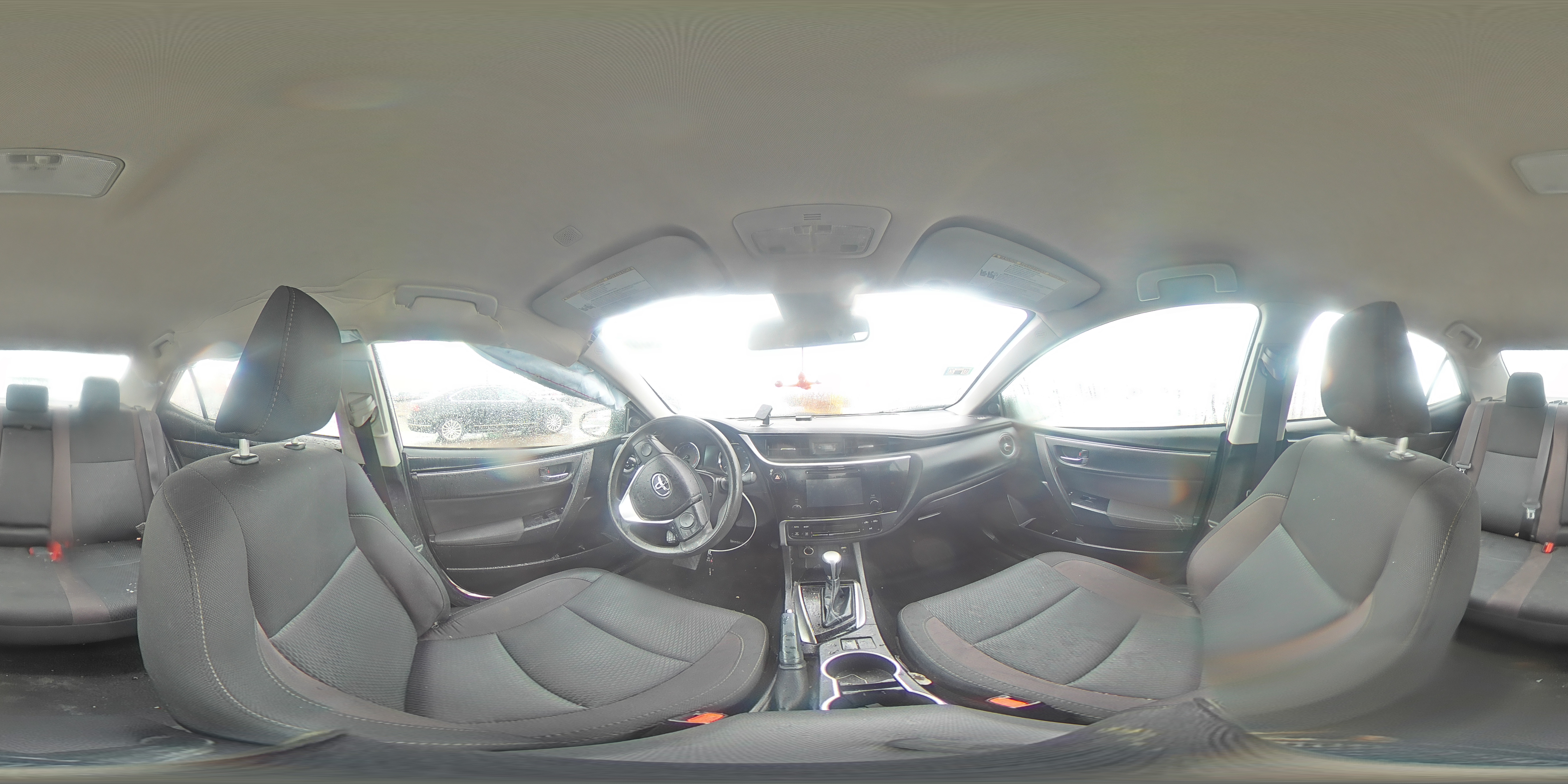 2019 Toyota Corolla - Image 13