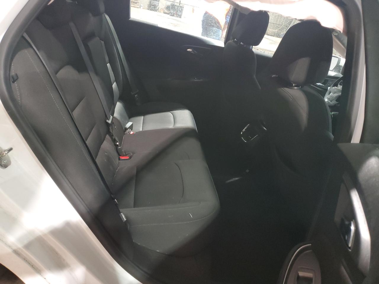 2019 Chevrolet Malibu - Image 10
