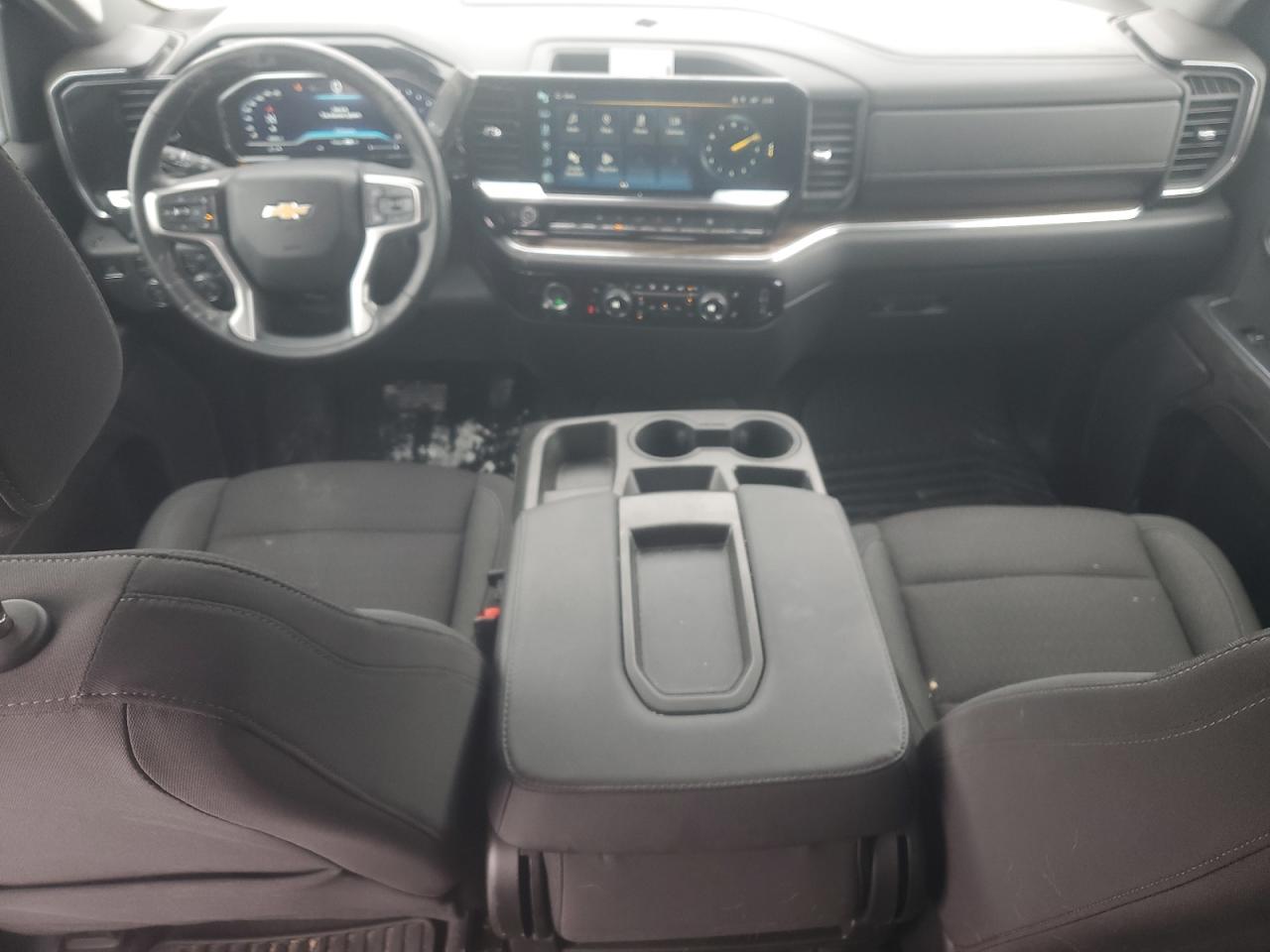 2023 Chevrolet Silverado - Image 8