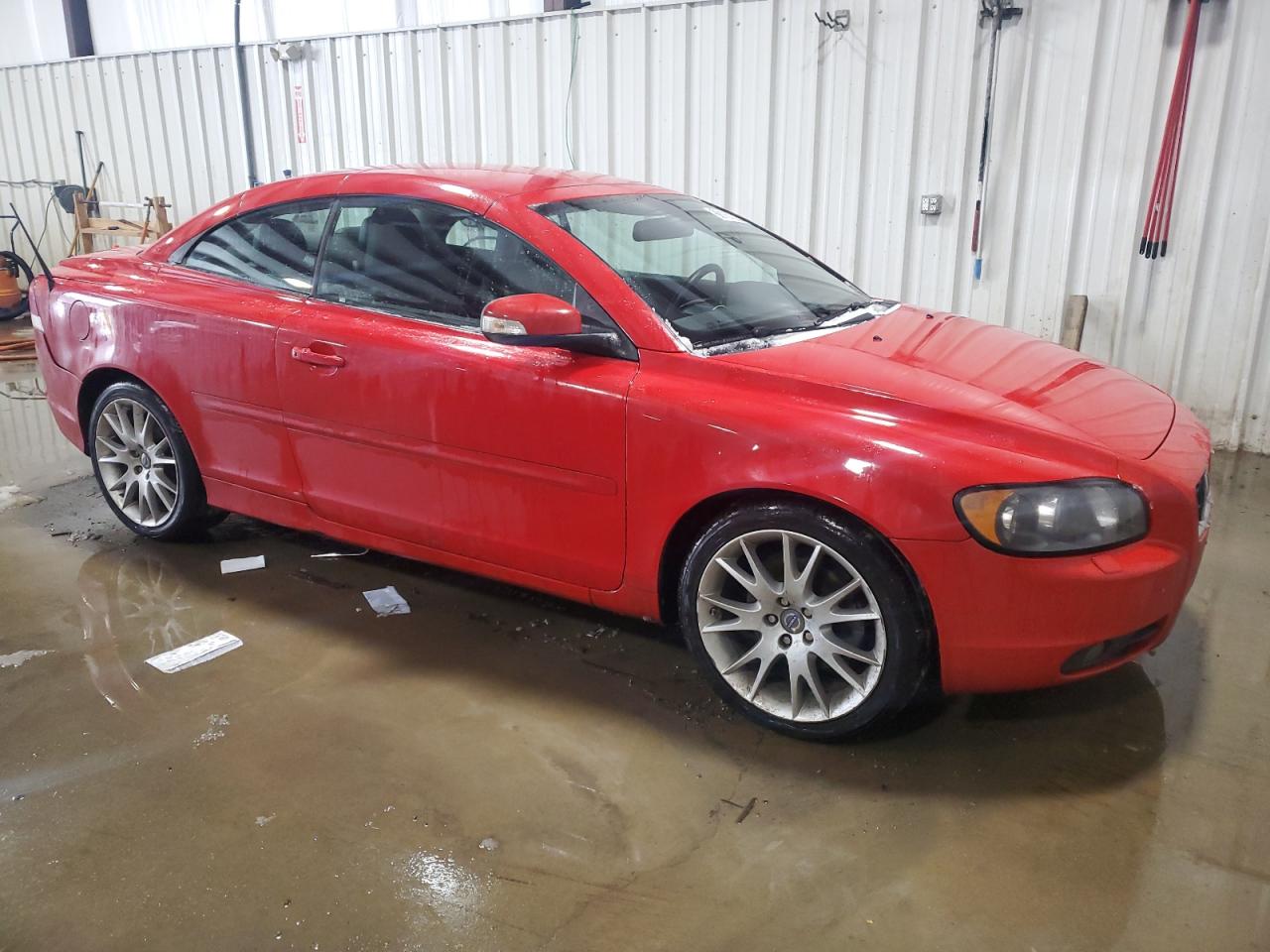 2008 Volvo C70 - Image 4