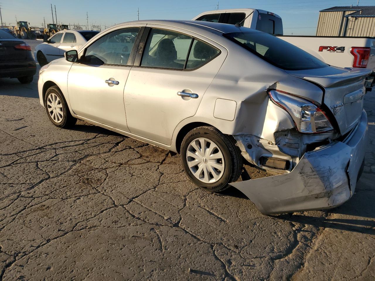 2019 Nissan Versa - Image 2