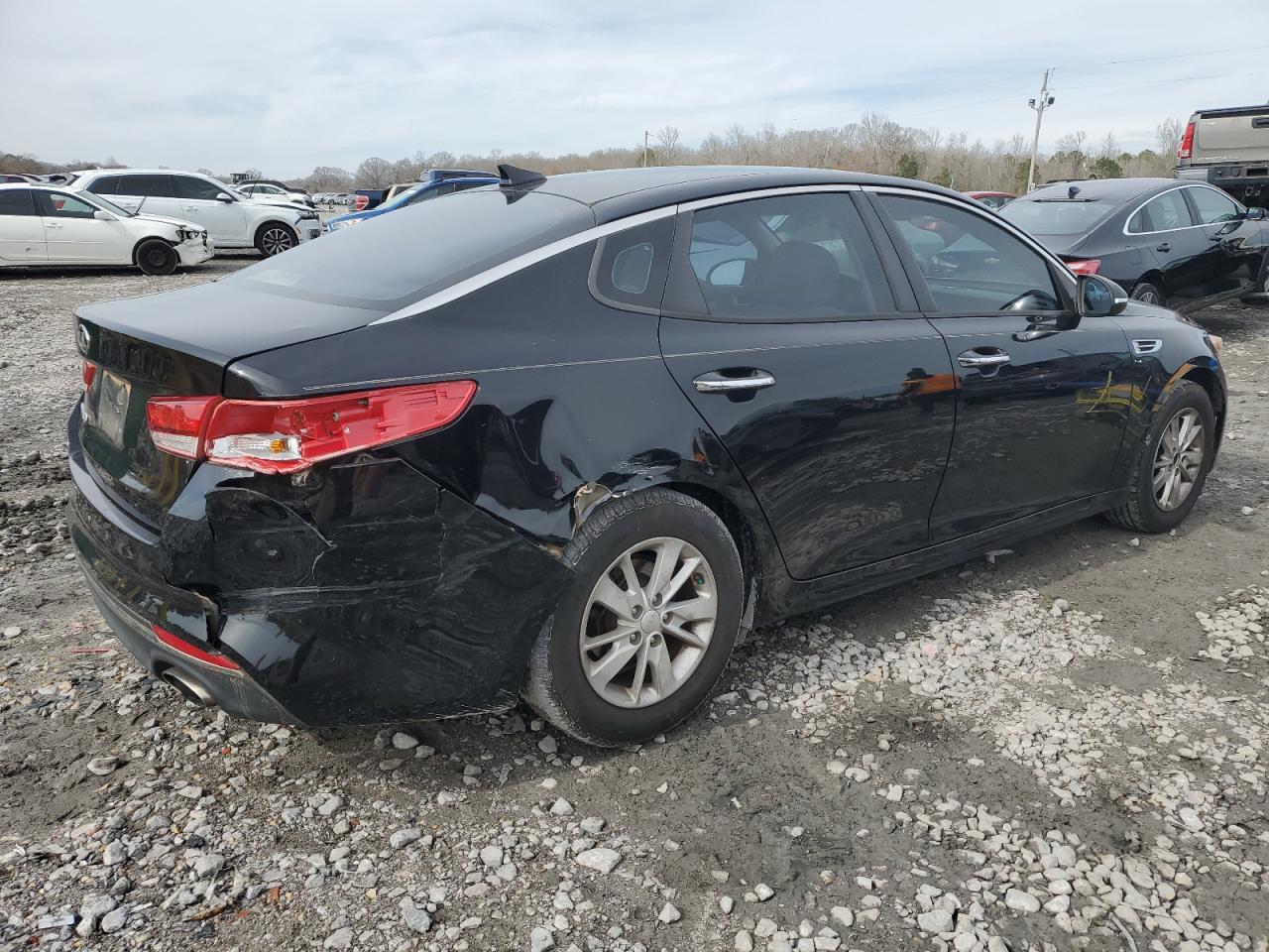 2016 Kia Optima - Image 3