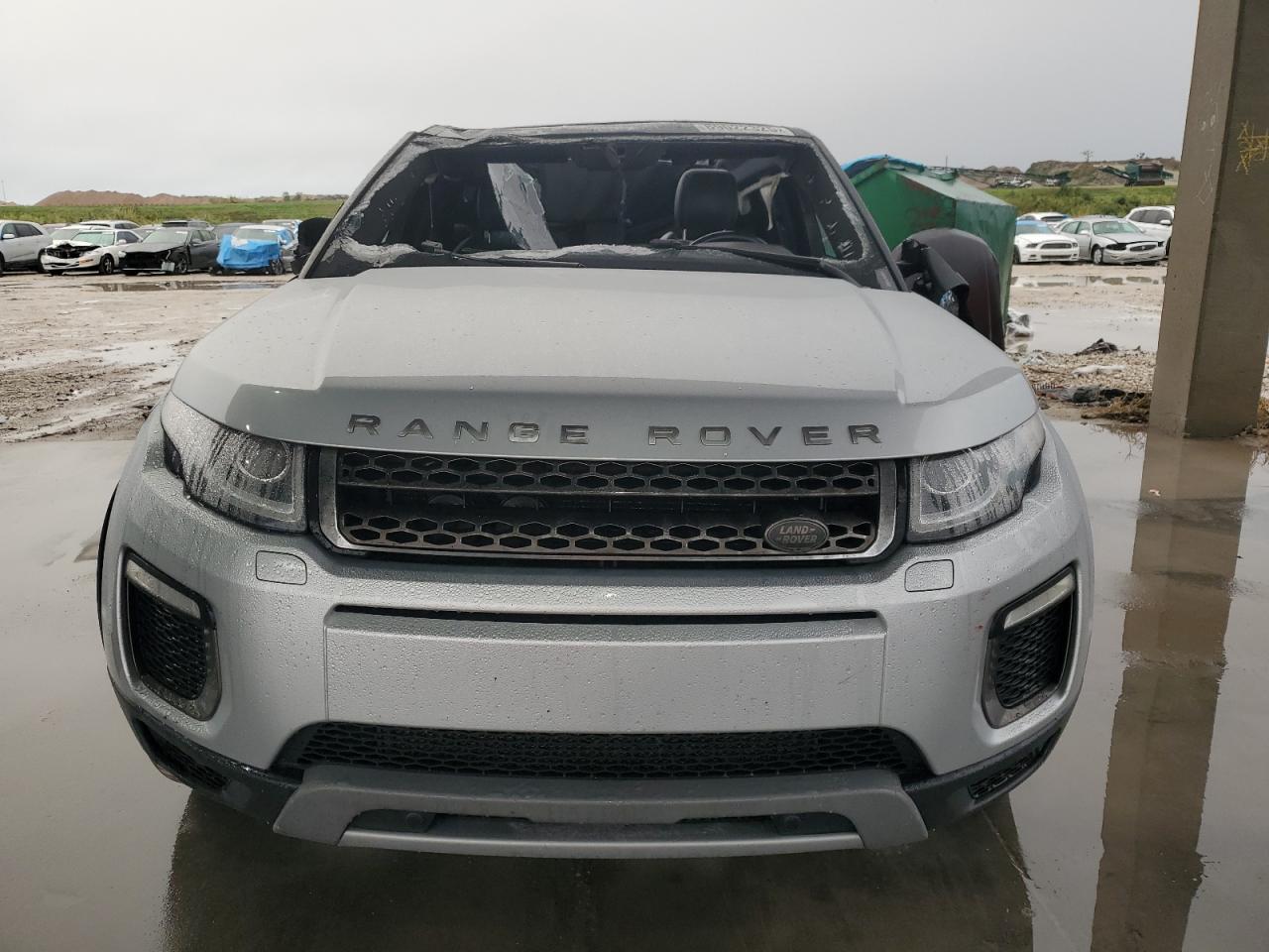 2017 Land Rover Range Rover - Image 5