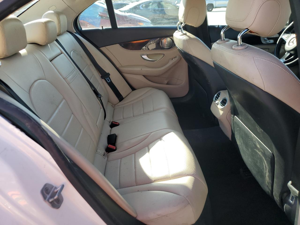 2015 Mercedes-Benz C-klasse - Image 10