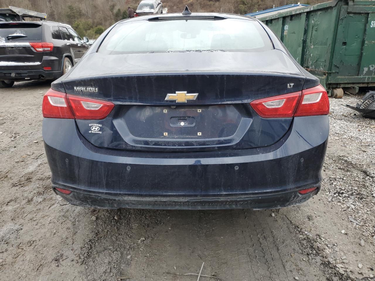 2018 Chevrolet Malibu - Image 6