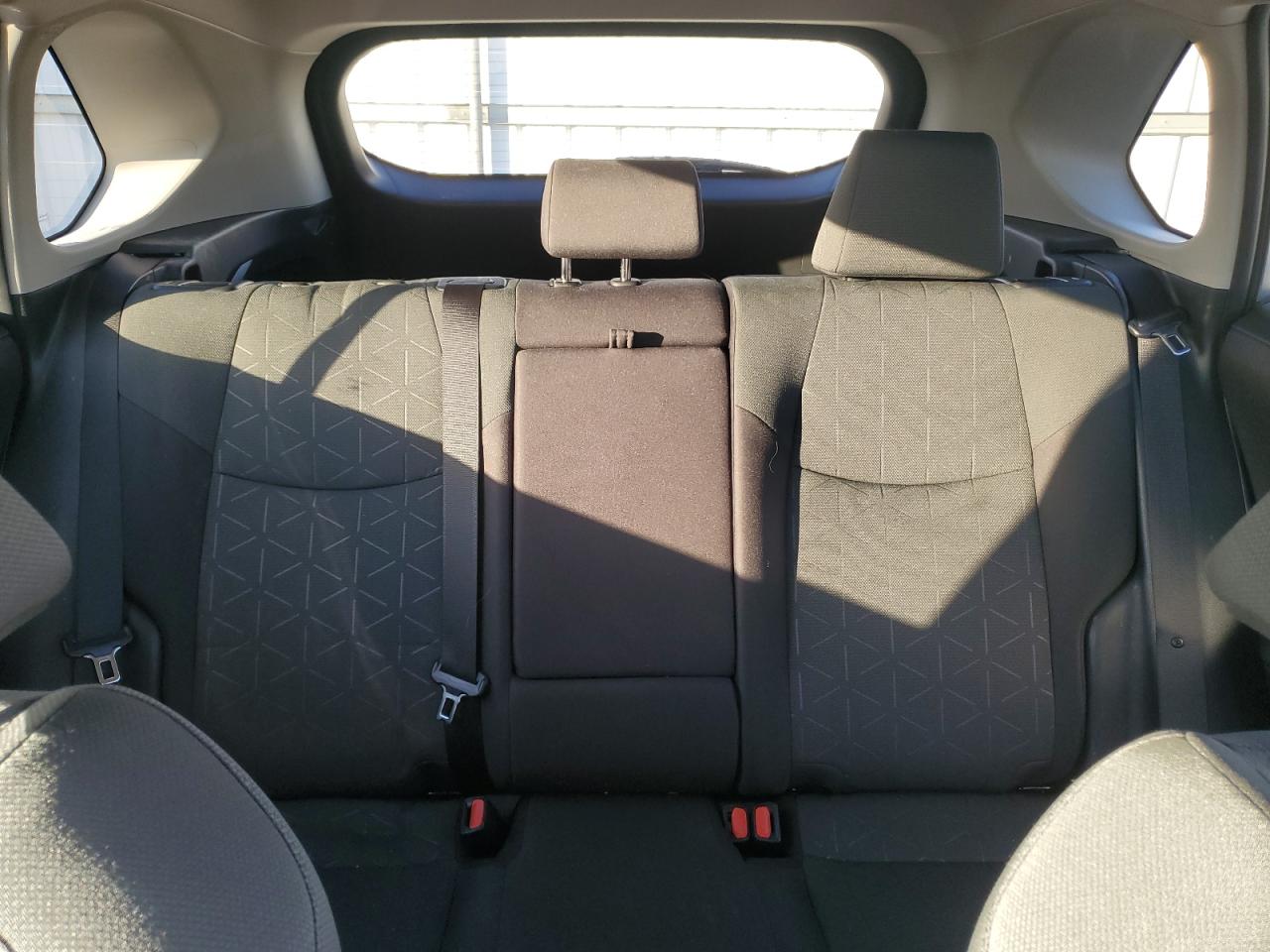 2023 Toyota RAV 4 - Image 10