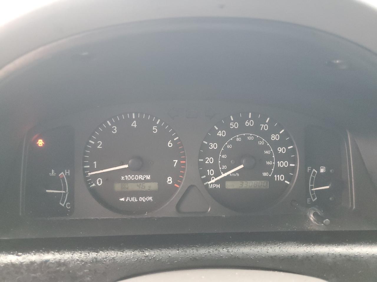 2002 Toyota Corolla - Image 9